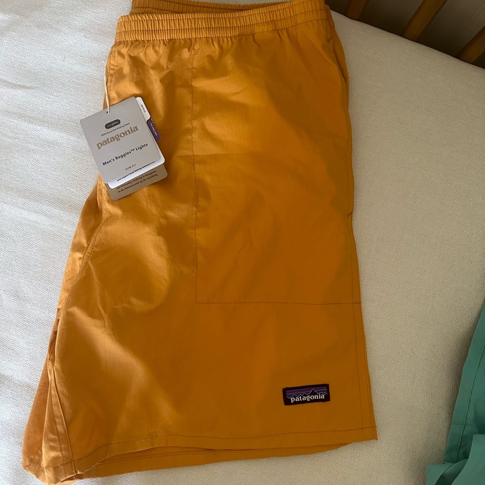 Patagonia Men’s Baggies Lights